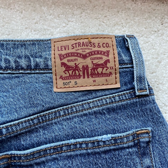 Levi’s 501 High Rise Button Fly Skinny Jeans, Size 25 - Picture 7 of 7